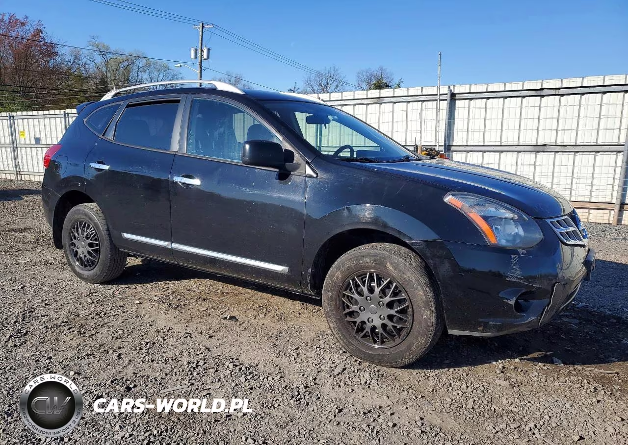 2014 Nissan Rogue Select S VIN:JN8AS5MV7EW704318 - 4