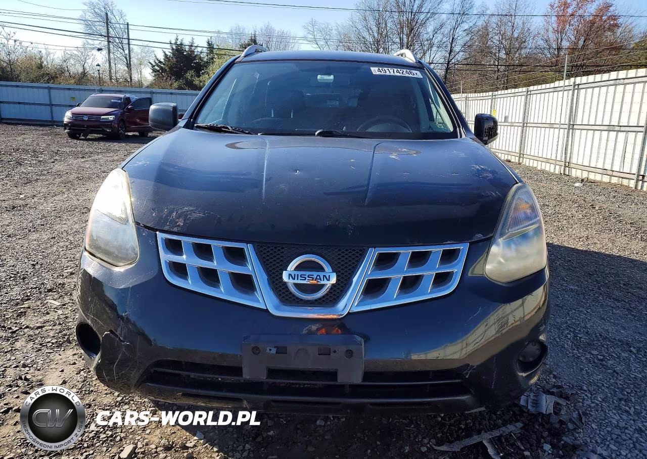 2014 Nissan Rogue Select S VIN:JN8AS5MV7EW704318 - 5