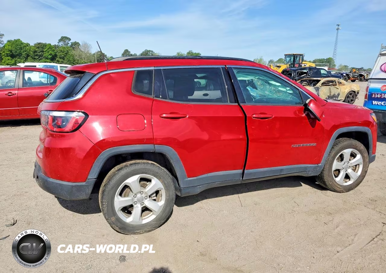 2018 Jeep Compass Latitude VIN:3C4NJDBB6JT485340 - 3