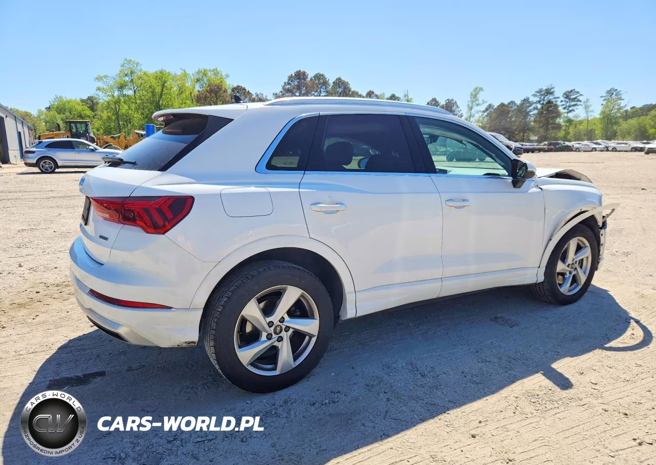 2021 Audi Q3 Premium 40 VIN:WA1AUCF32M1090418 - 3