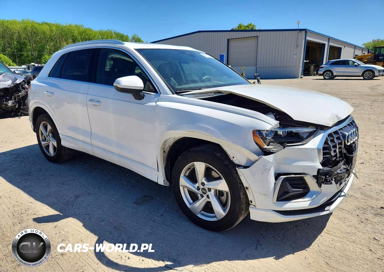 2021 Audi Q3 Premium 40 VIN:WA1AUCF32M1090418 - 4