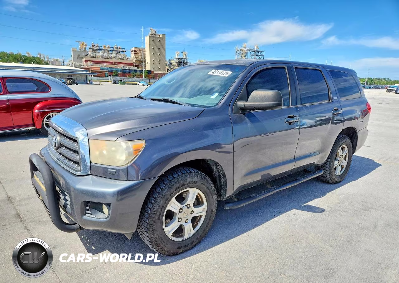 2013 Toyota Sequoia Sr5