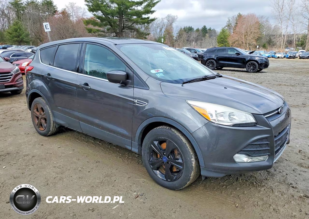 2015 Ford Escape Se VIN:1FMCU9GXXFUB78570 - 4