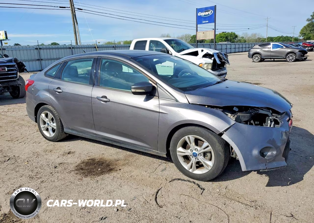 2013 Ford Focus Se VIN:1FADP3F2XDL345781 - 4