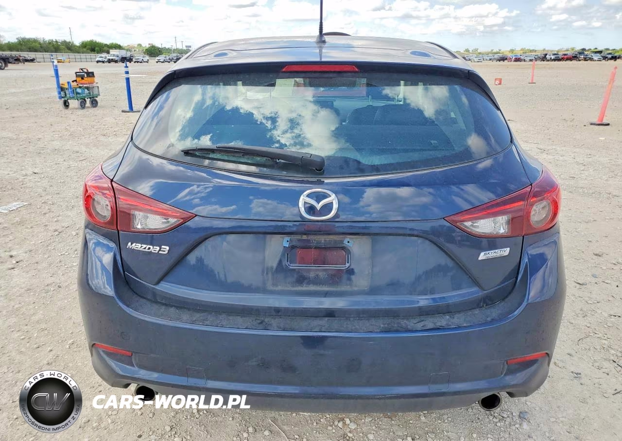 2018 Mazda 3 Touring VIN:3MZBN1L39JM261323 - 6