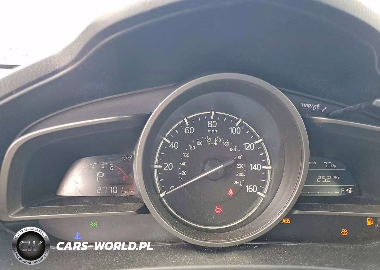 2018 Mazda 3 Touring VIN:3MZBN1L39JM261323 - 9