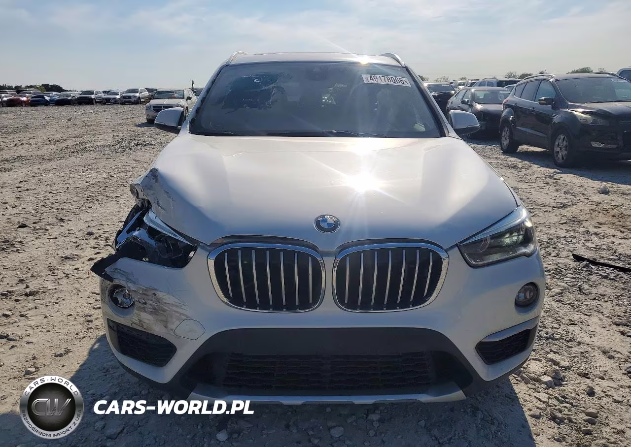 2018 BMW X1 Sdrive28I VIN:WBXHU7C39J5H38976 - 5