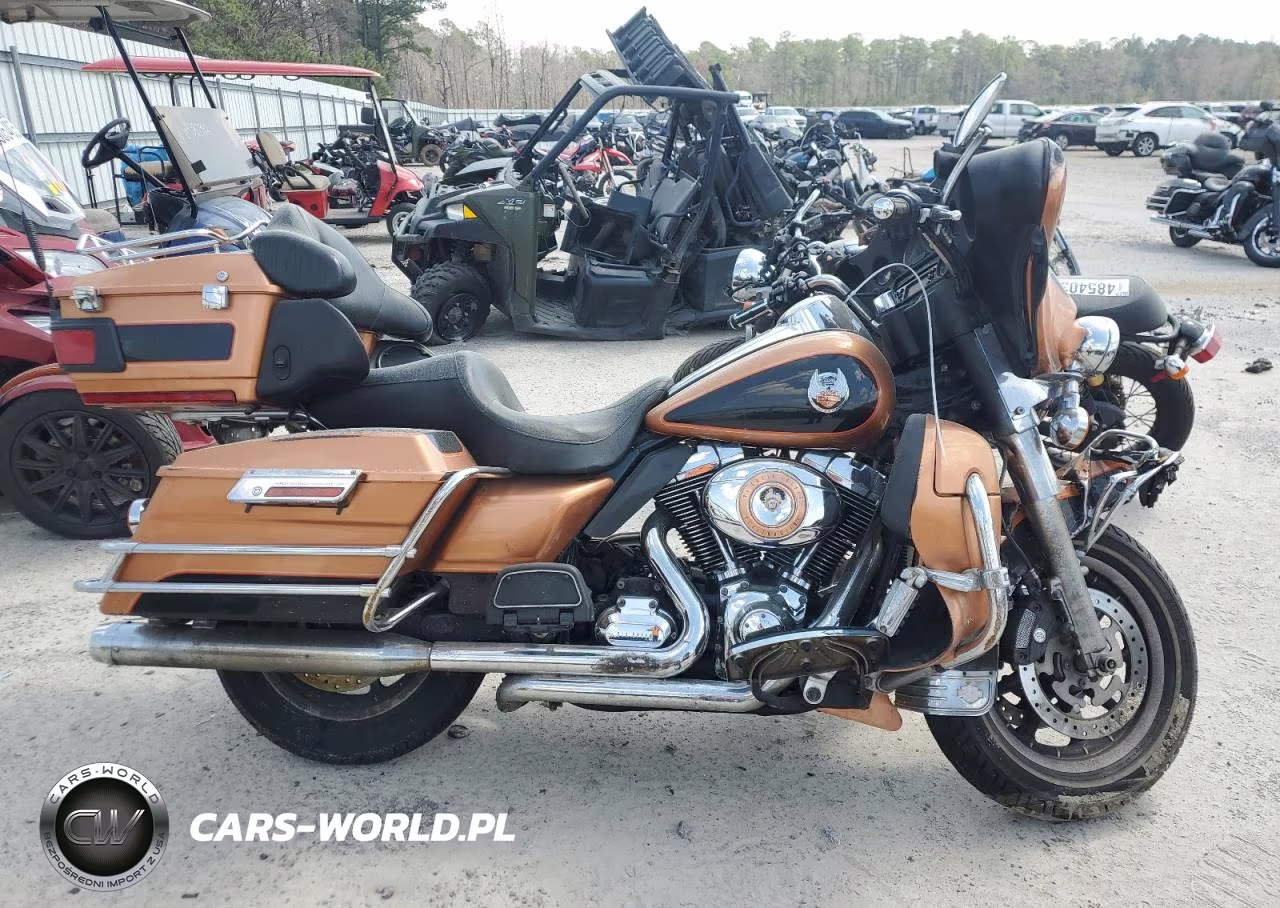 2008 Harley-Davidson Flhtcui 105Th Anniversary Edition