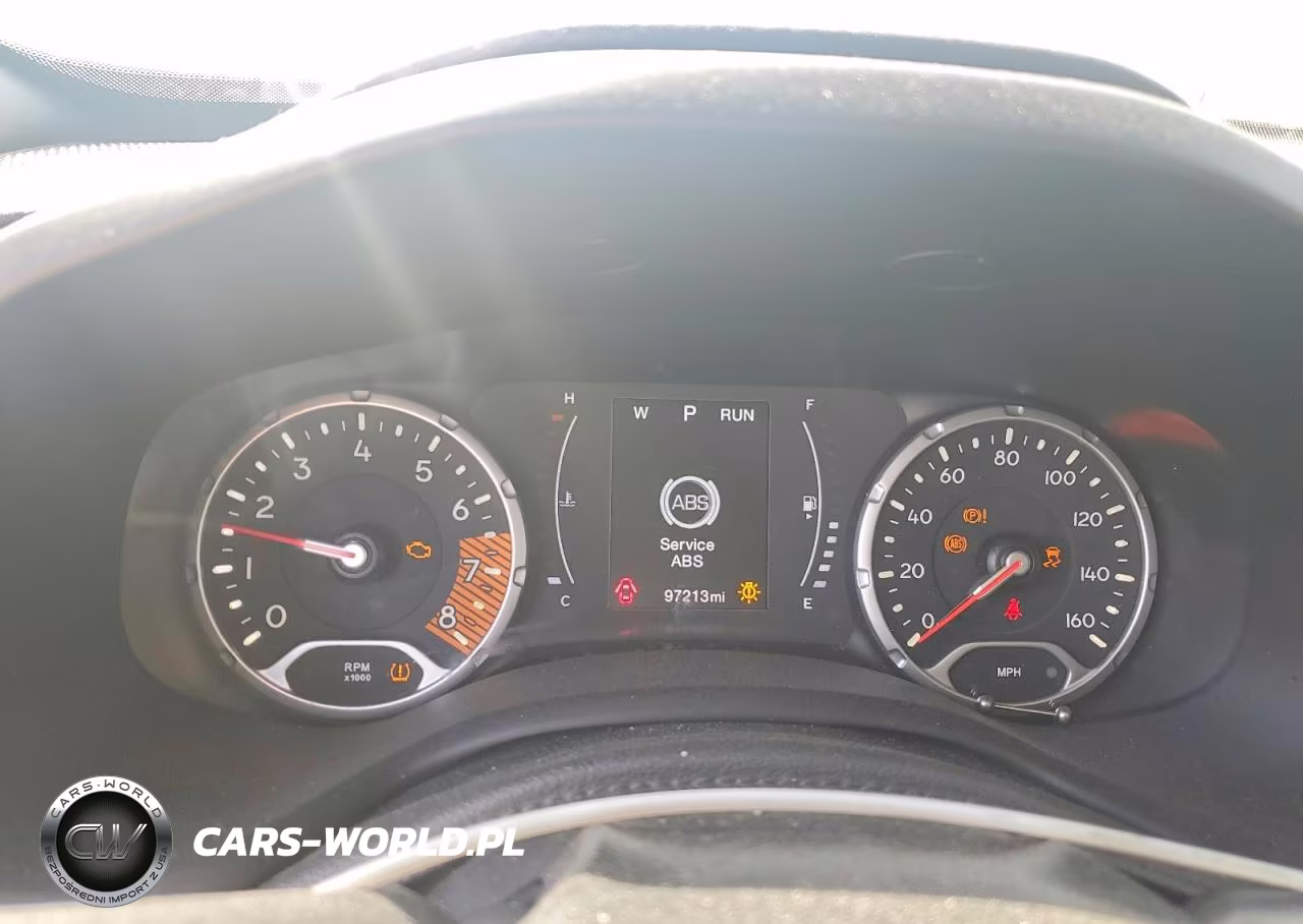 2020 Jeep Renegade Sport VIN:ZACNJAAB9LPL02939 - 9