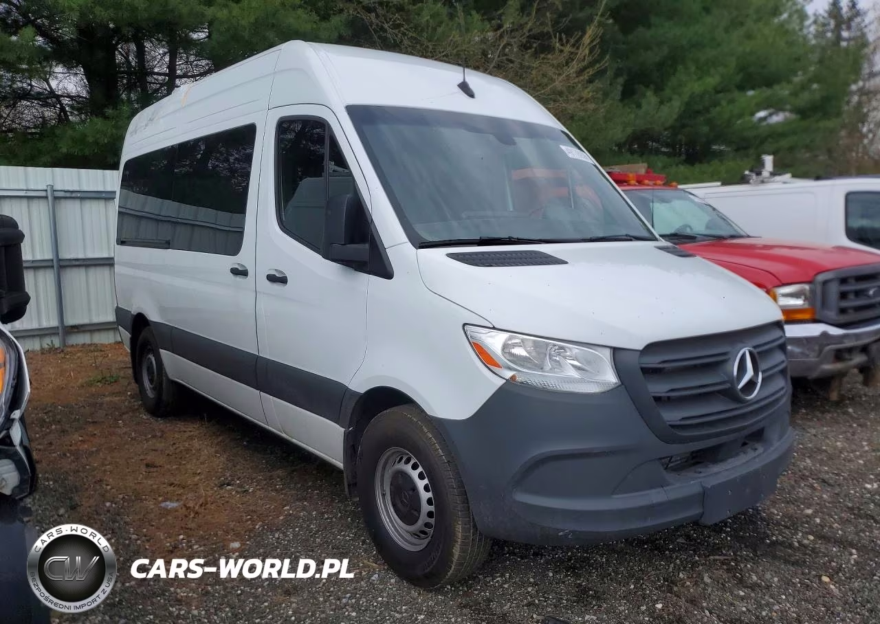 2024 Mercedes Benz Sprinter 2500 VIN:W1Z4KFHY7RP732615 - 4