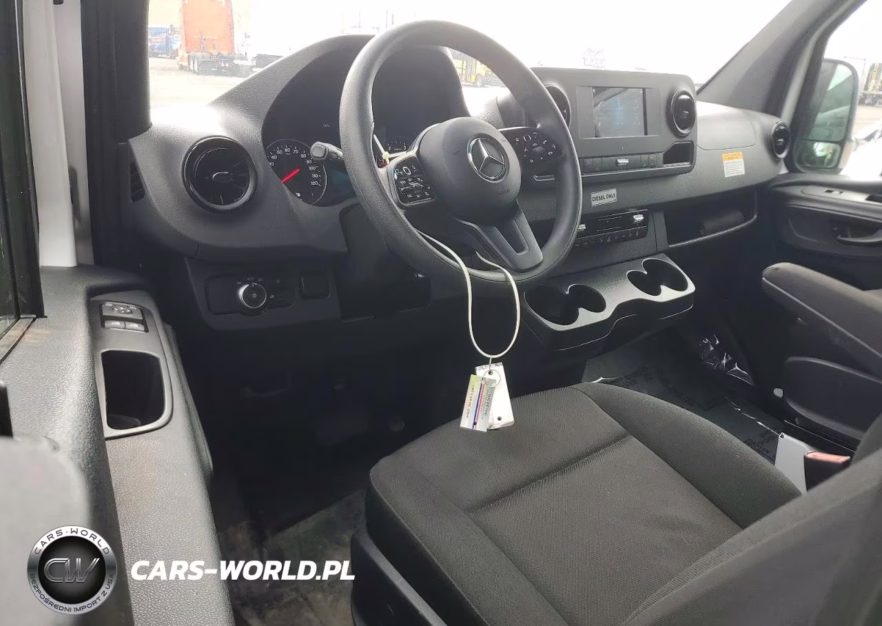 2024 Mercedes Benz Sprinter 2500 VIN:W1Z4KFHY7RP732615 - 8