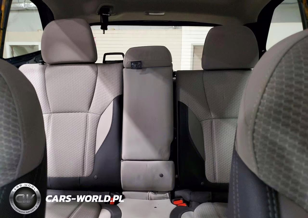 2020 Subaru Forester Premium VIN:JF2SKAJC0LH402769 - 10