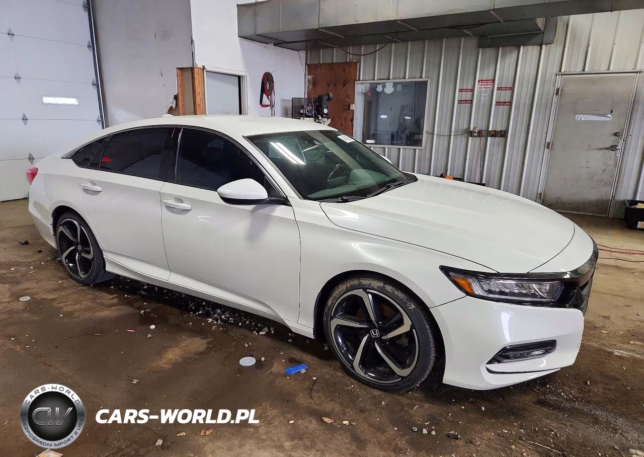 2018 Honda Accord Sport VIN:1HGCV1F30JA102384 - 4