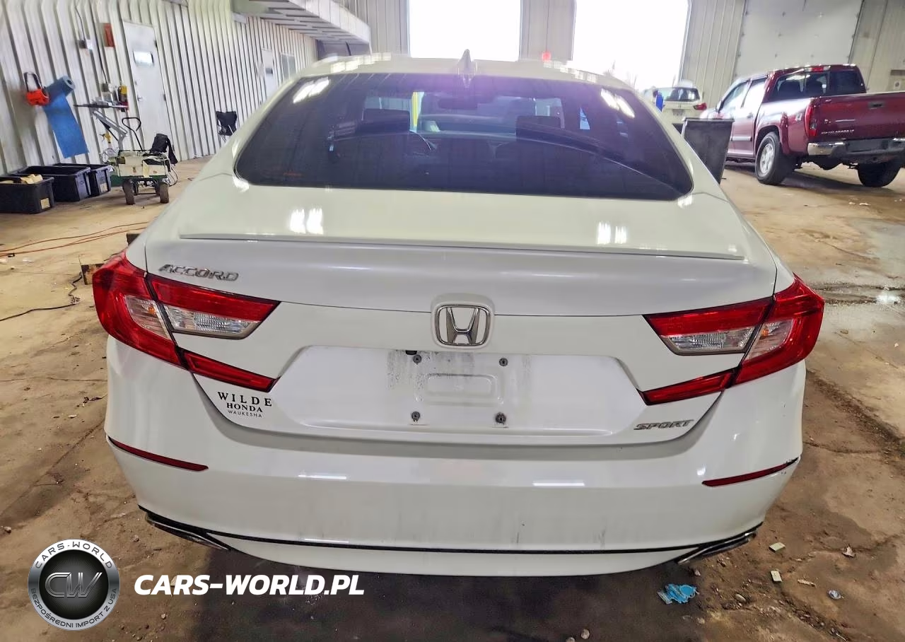 2018 Honda Accord Sport VIN:1HGCV1F30JA102384 - 6
