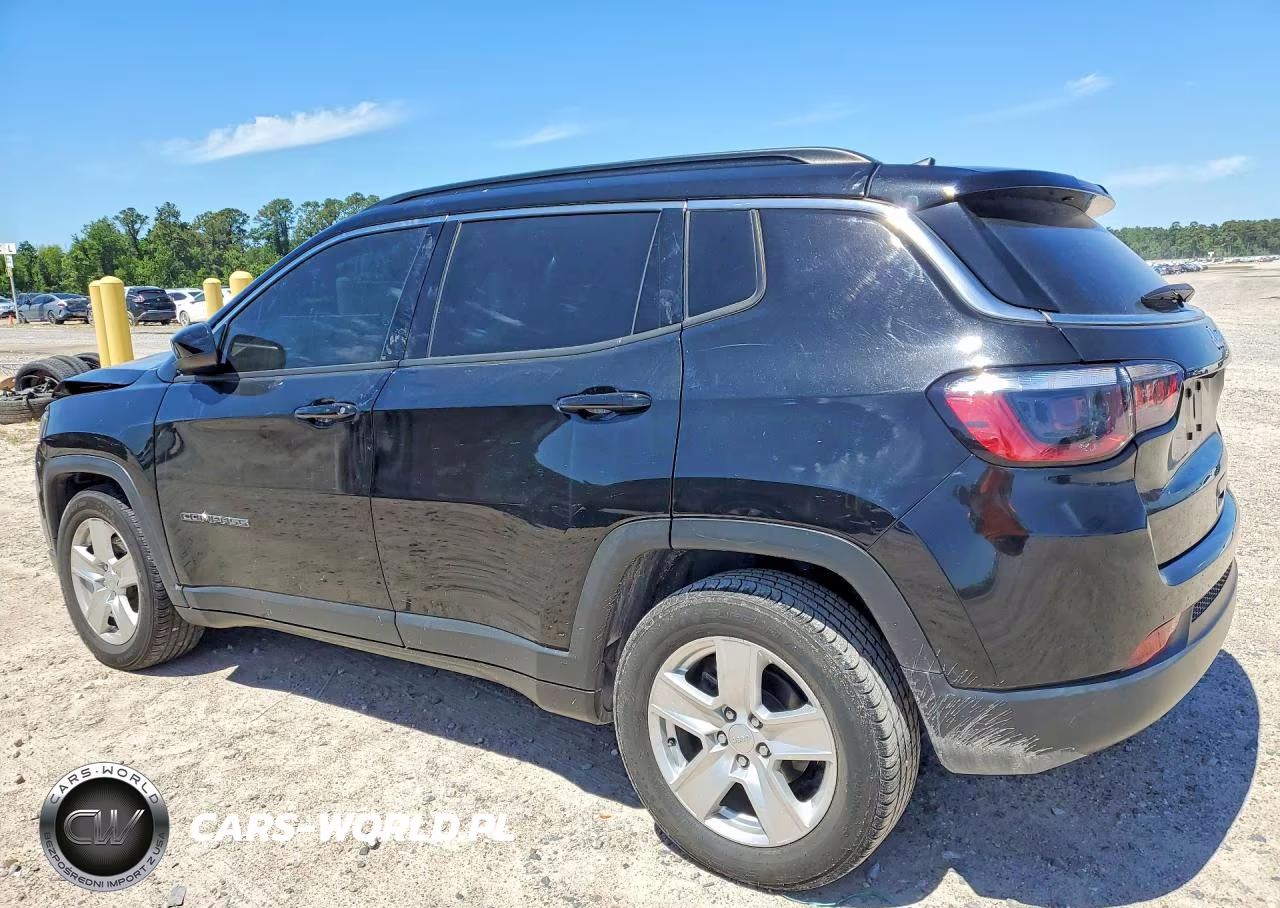 2022 Jeep Compass Latitude VIN:3C4NJCBB6NT137697 - 2