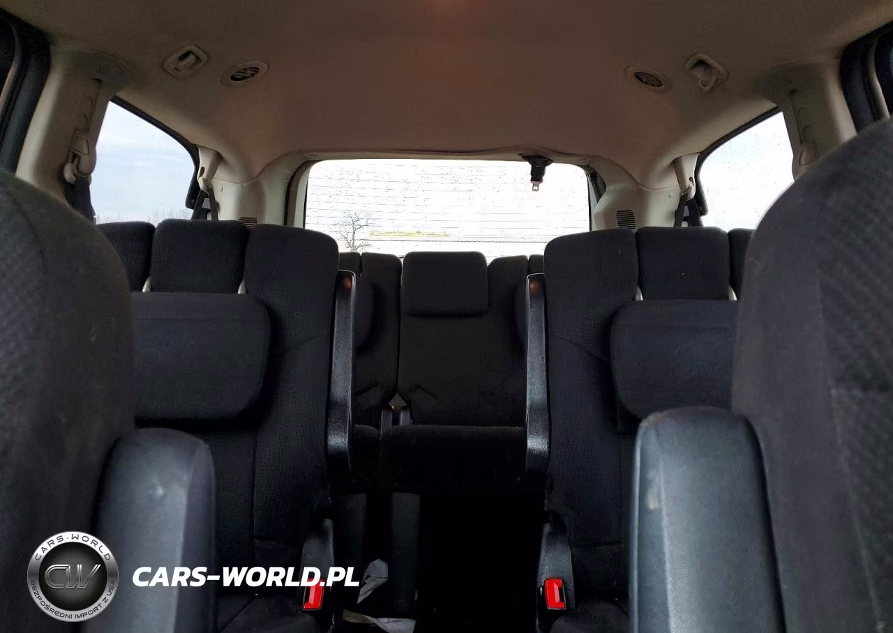 2013 Dodge Grand Caravan Sxt VIN:2C4RDGCG2DR610975 - 10