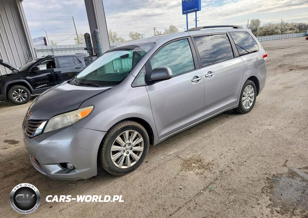 2011 Toyota Sienna Xle 7-Passenger