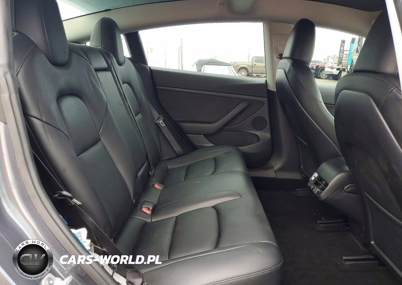 2023 Tesla Model 3 VIN:5YJ3E1EA4PF559438 - 10