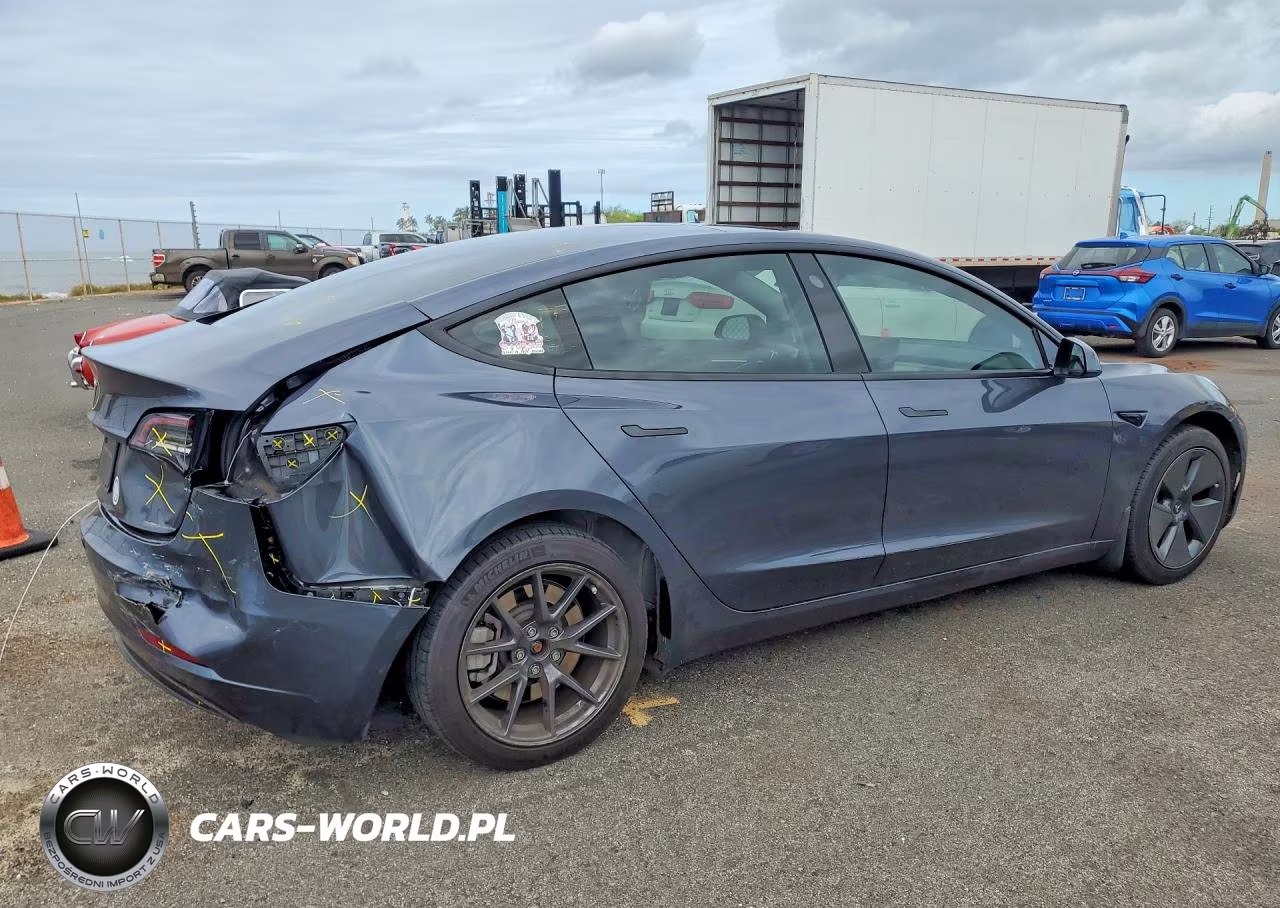 2023 Tesla Model 3 VIN:5YJ3E1EA4PF559438 - 3