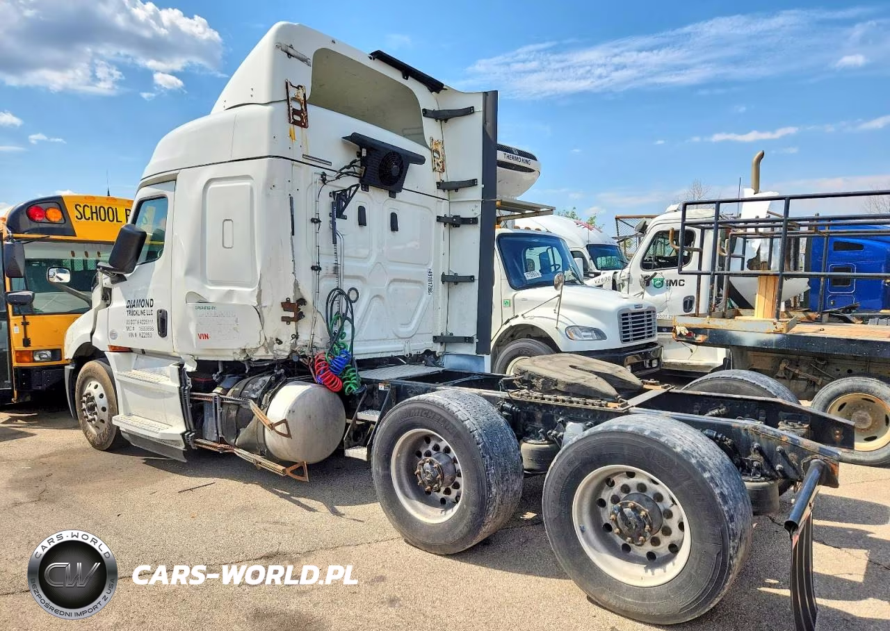 2020 Freightliner Cascadia 116 Semi Truck VIN:1FUJHPDV0LLKZ2353 - 3