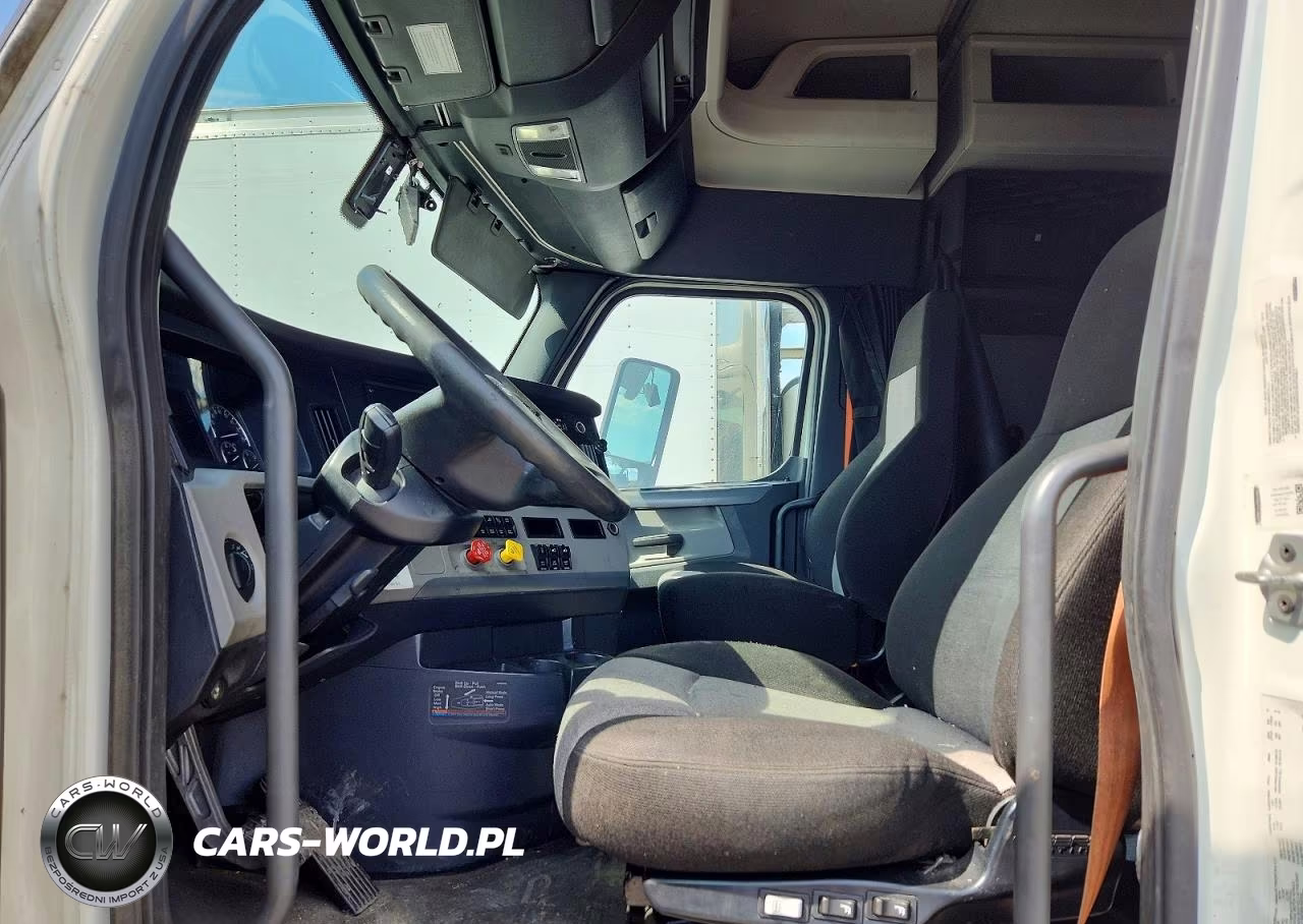 2020 Freightliner Cascadia 116 Semi Truck VIN:1FUJHPDV0LLKZ2353 - 5