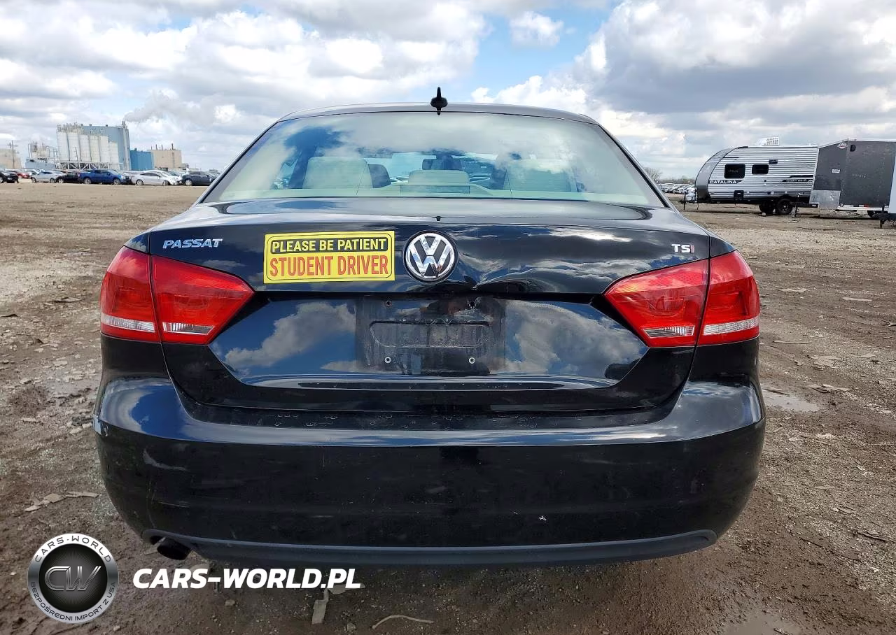 2015 Volkswagen Passat S VIN:1VWAS7A37FC094768 - 6