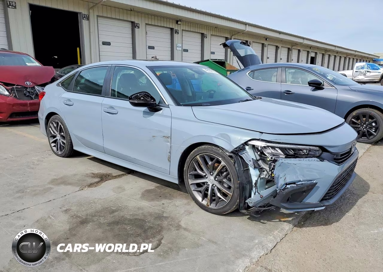 2023 Honda Civic Touring VIN:2HGFE1F94PH319352 - 4