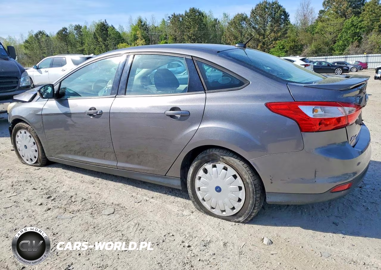 2014 Ford Focus Se VIN:1FADP3F21EL376449 - 2