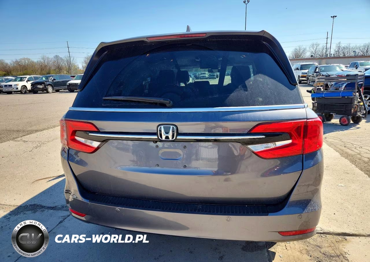 2021 Honda Odyssey Touring VIN:5FNRL6H88MB016613 - 6