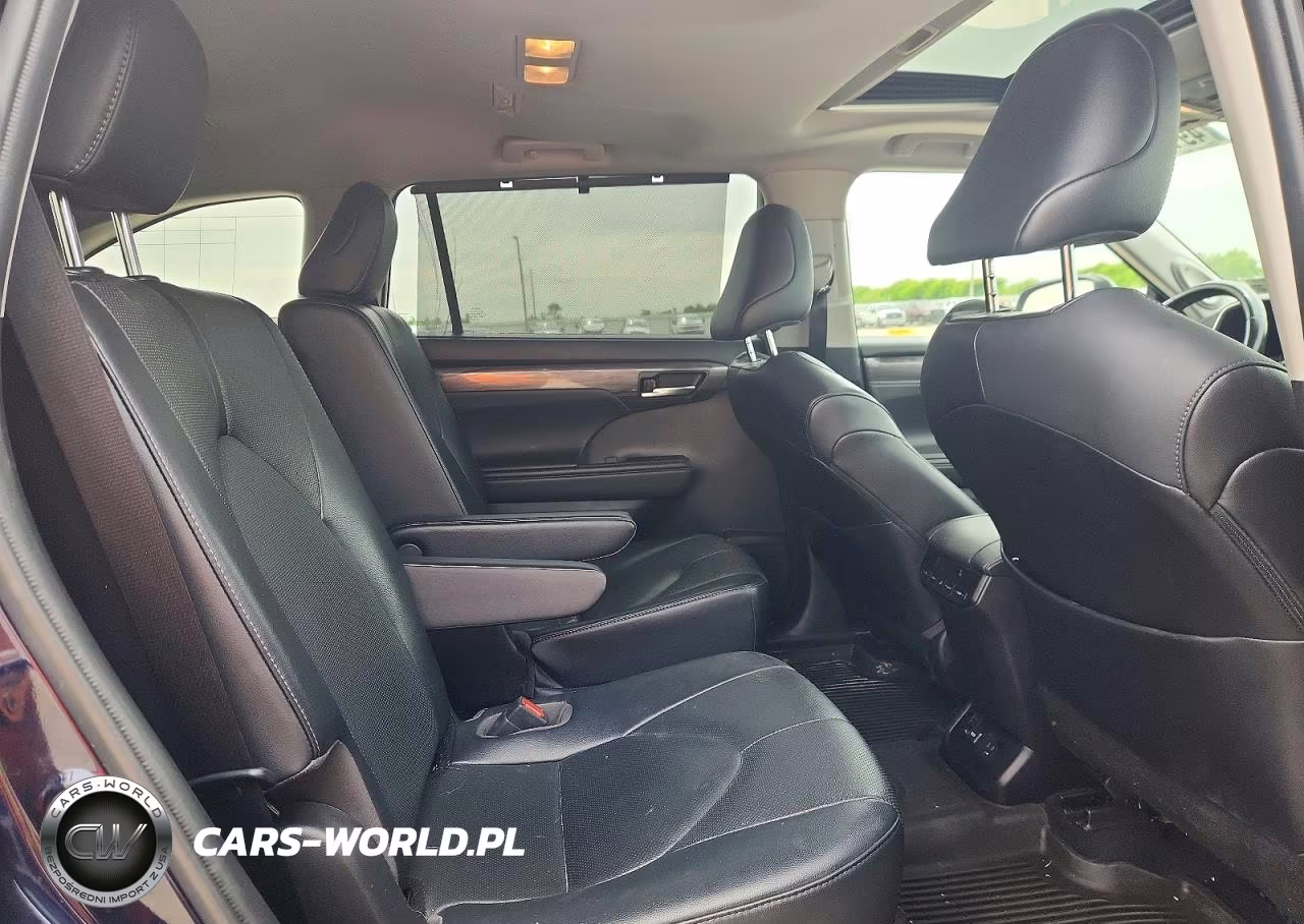 2022 Toyota Highlander Limited VIN:5TDDZRBH4NS174205 - 11