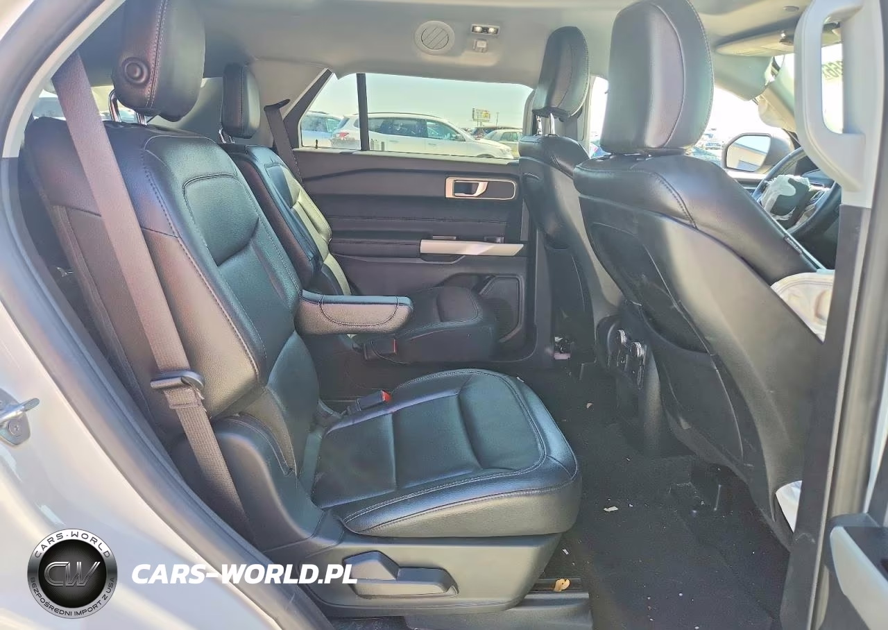 2020 Ford Explorer Xlt VIN:1FMSK7DH6LGC89100 - 11