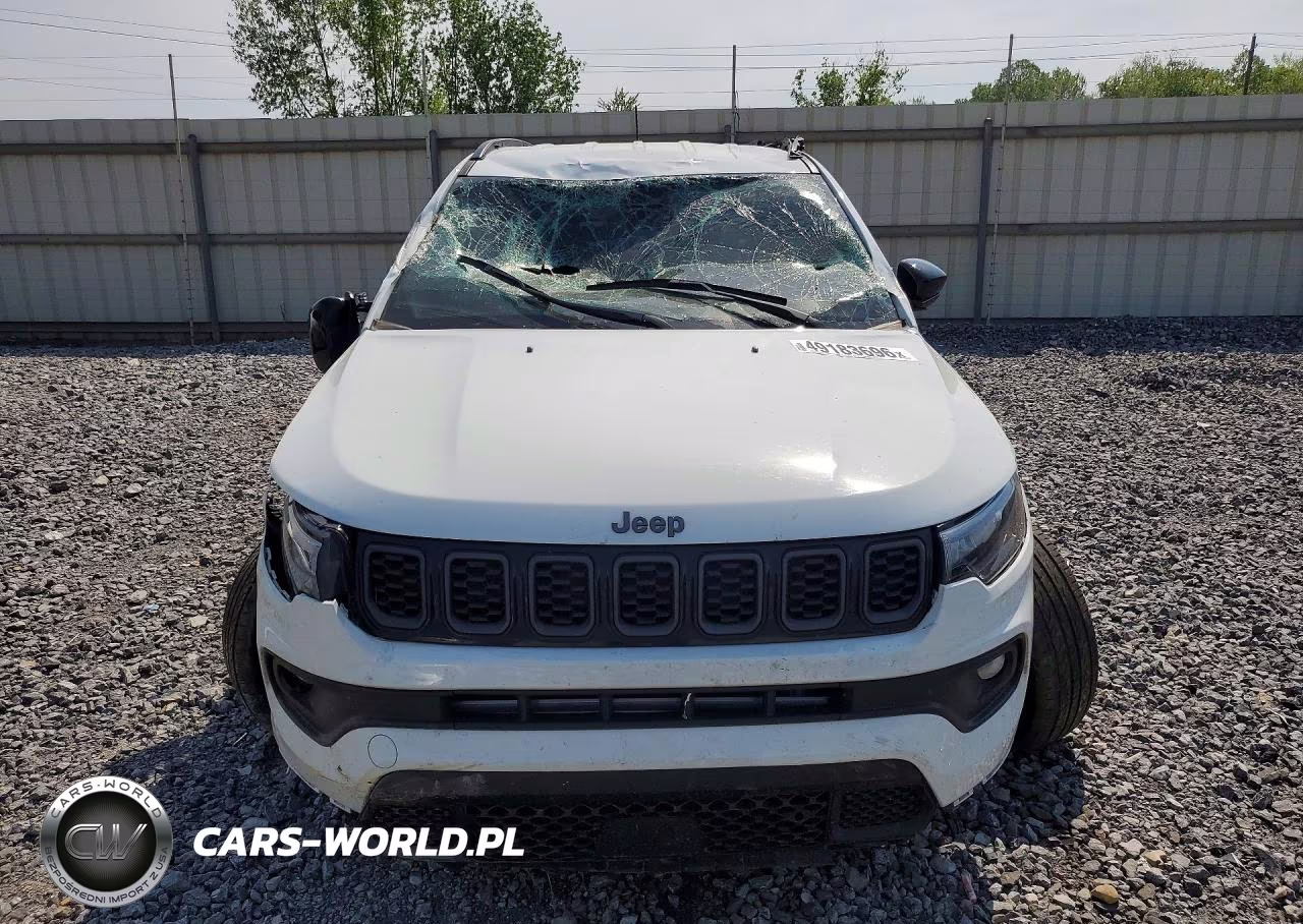 2025 Jeep Compass Latitude VIN:3C4NJDBN8ST559563 - 5