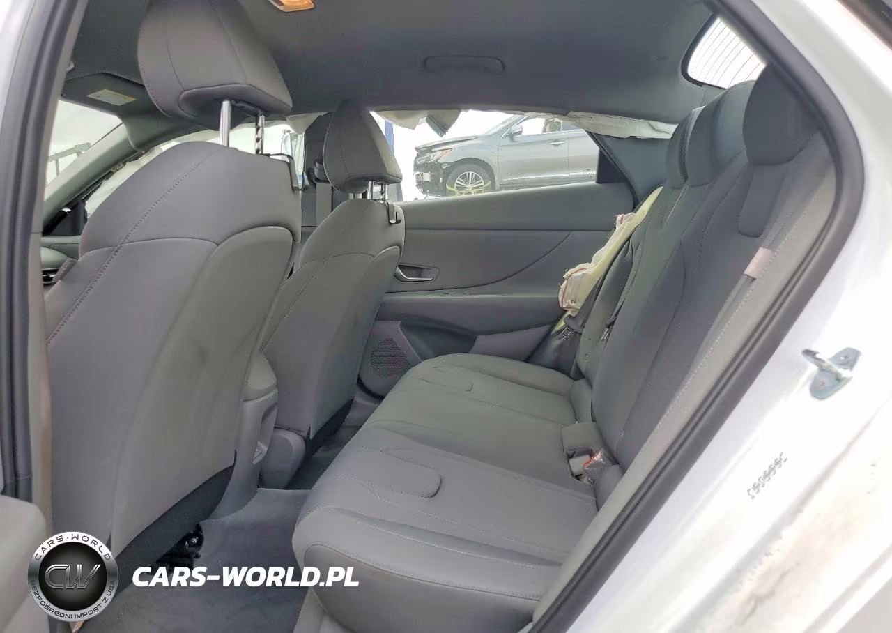 2024 Hyundai Elantra Se VIN:KMHLL4DG6RU843804 - 10