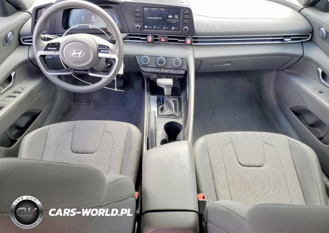 2024 Hyundai Elantra Se VIN:KMHLL4DG6RU843804 - 8