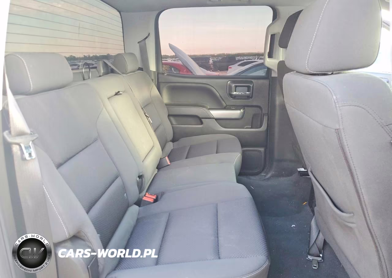 2018 Chevrolet Silverado K1500 Lt VIN:3GCUKREC0JG582732 - 10
