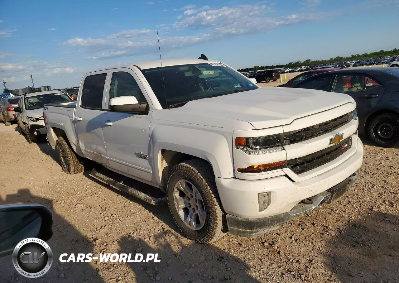 2018 Chevrolet Silverado K1500 Lt VIN:3GCUKREC0JG582732 - 4