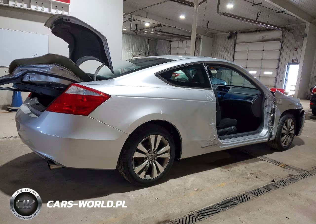 2010 Honda Accord Ex VIN:1HGCS1B75AA001570 - 3