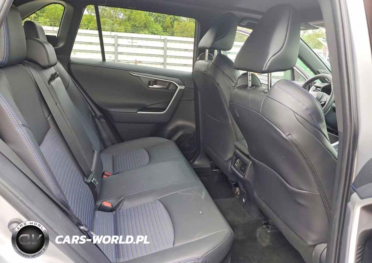 2025 Toyota Rav4 Hybrid Xse VIN:4T3E6RFV5SU176052 - 11