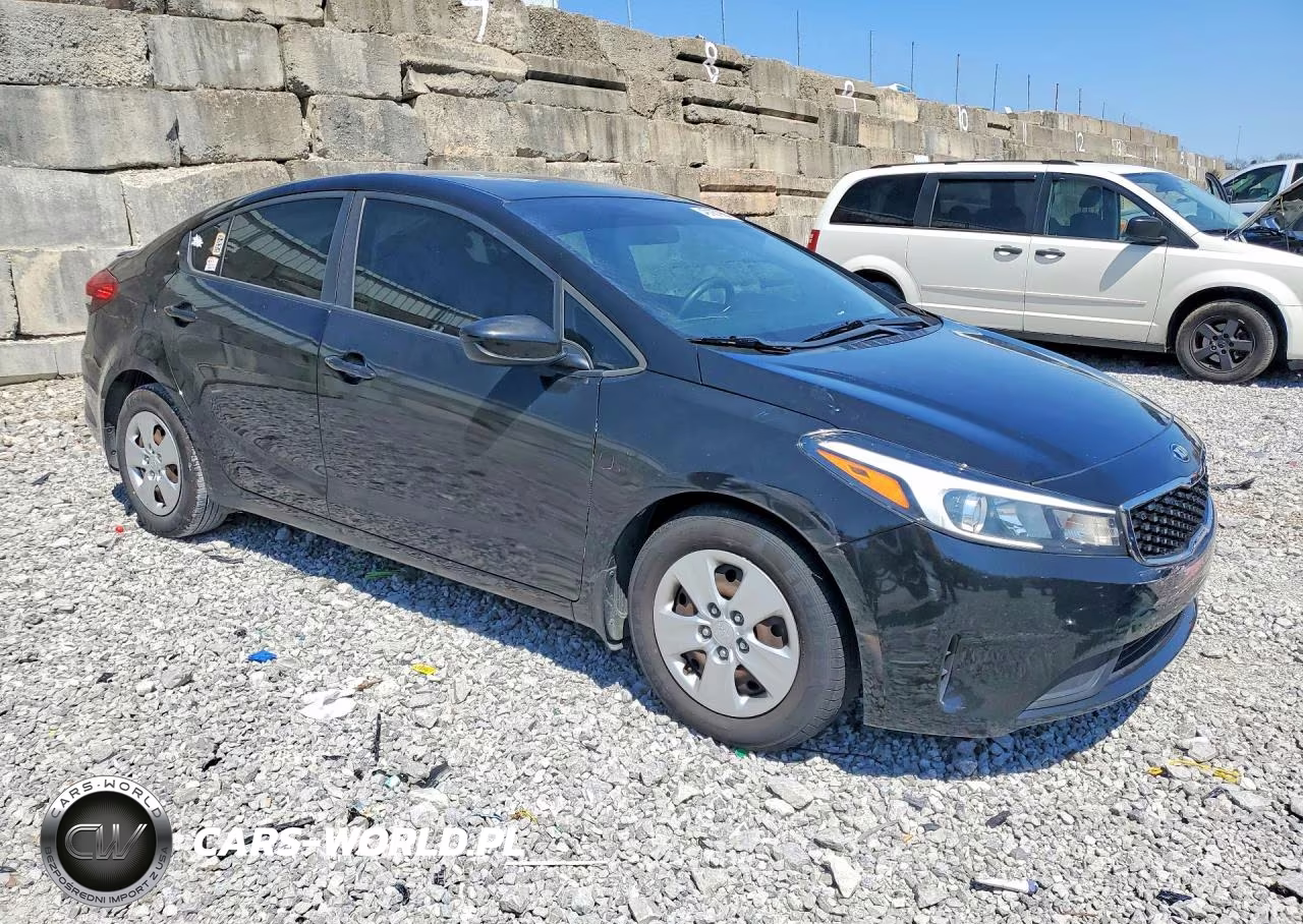 2017 Kia Forte Lx VIN:3KPFL4A75HE131240 - 4