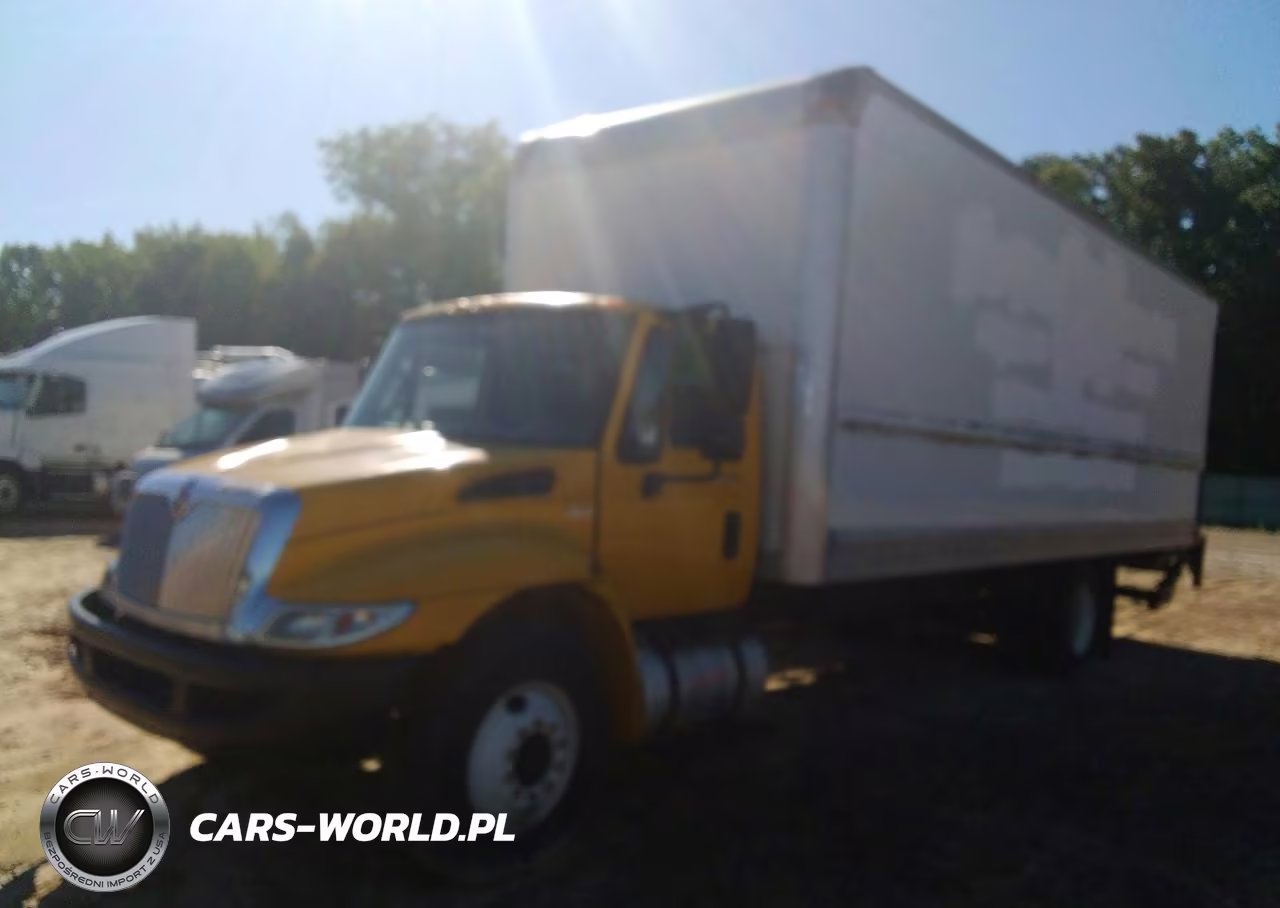 2012 International 4300 Box Truck