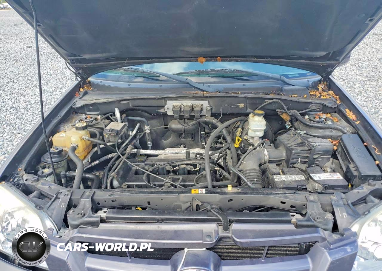2005 Mazda Tribute I VIN:4F2YZ02Z65KM26758 - 12