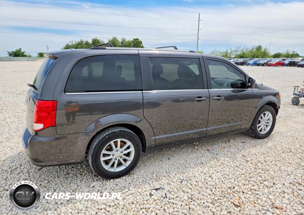 2019 Dodge Grand Caravan Sxt VIN:2C4RDGCG6KR693548 - 3