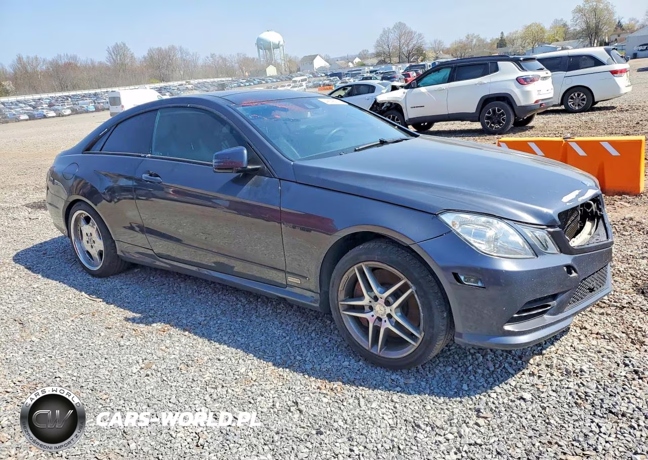2012 Mercedes-Benz E 550 VIN:WDDKJ7DB1CF159398 - 4