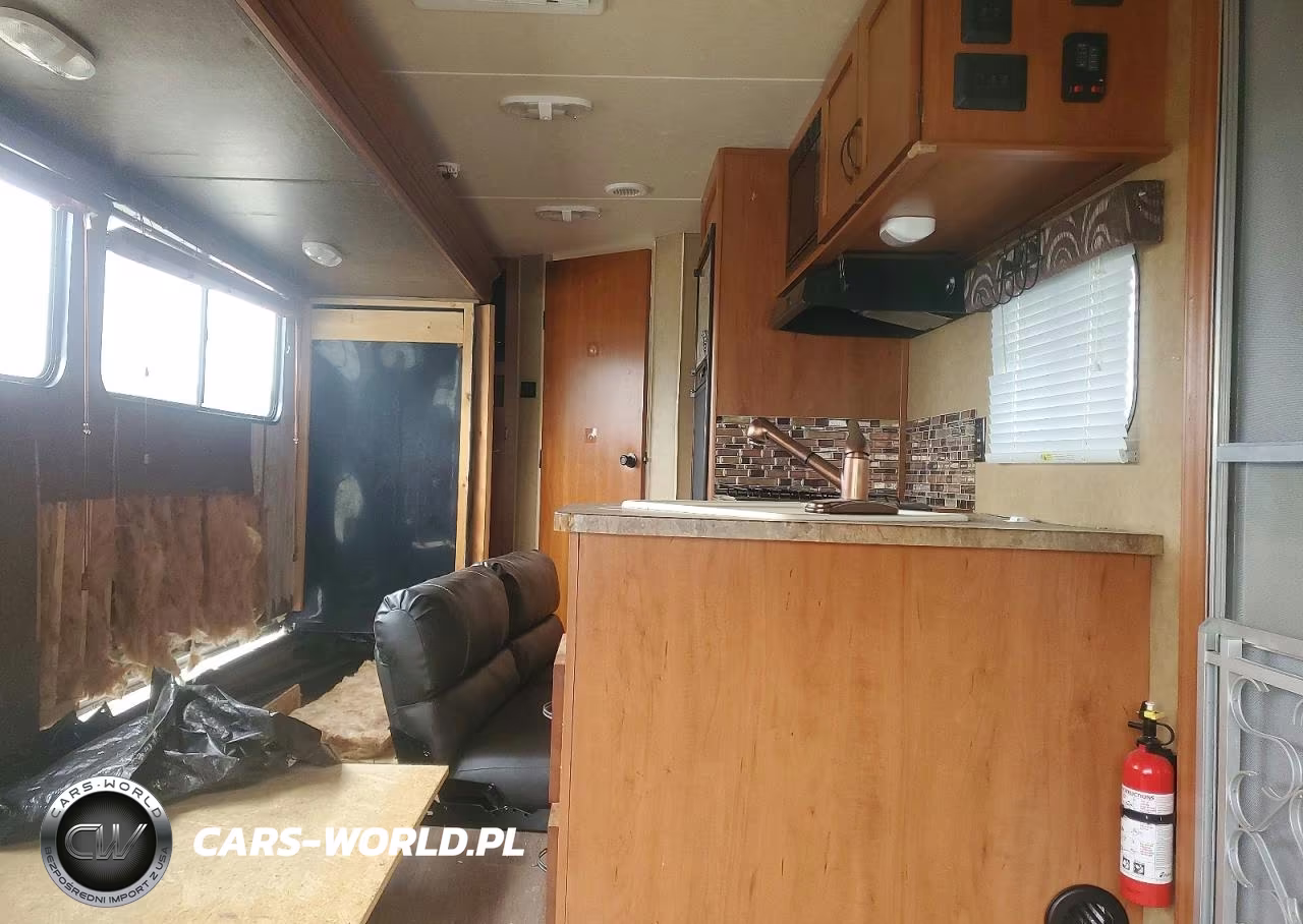 2015 Forest River Grey Wolf Camper VIN:4X4TCKB26FK026382 - 6