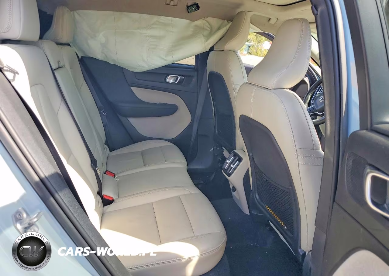 2019 Volvo Xc40 T5 Momentum VIN:YV4162XZ1K2006896 - 10