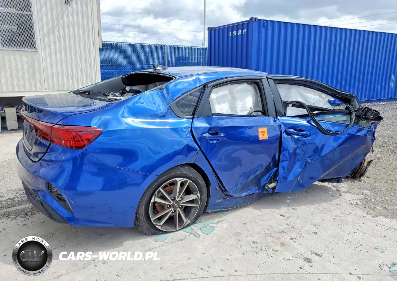 2023 Kia Forte Lxs VIN:3KPF24AD1PE514096 - 3