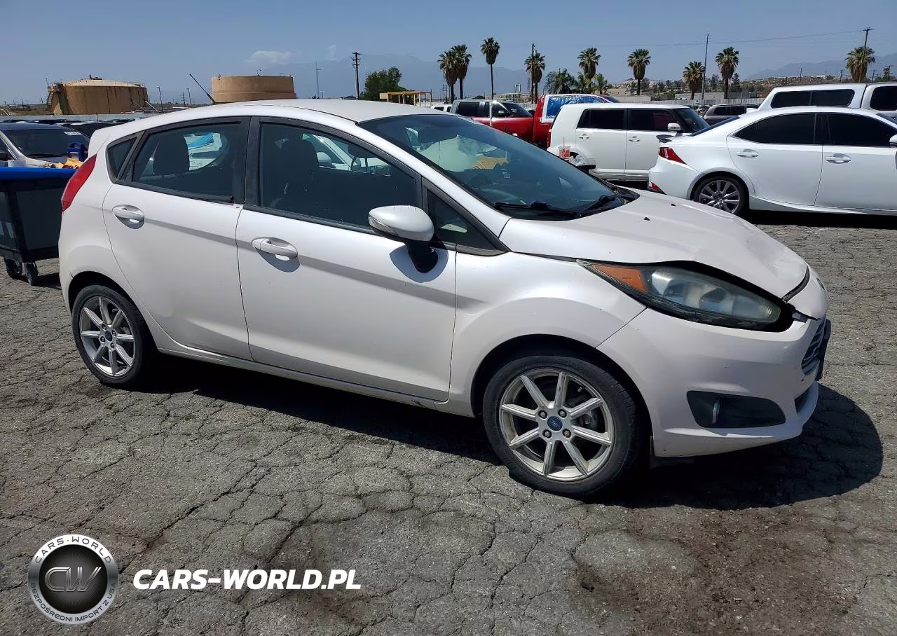2016 Ford Festiva VIN:3FADP4EJ6GM170401 - 4