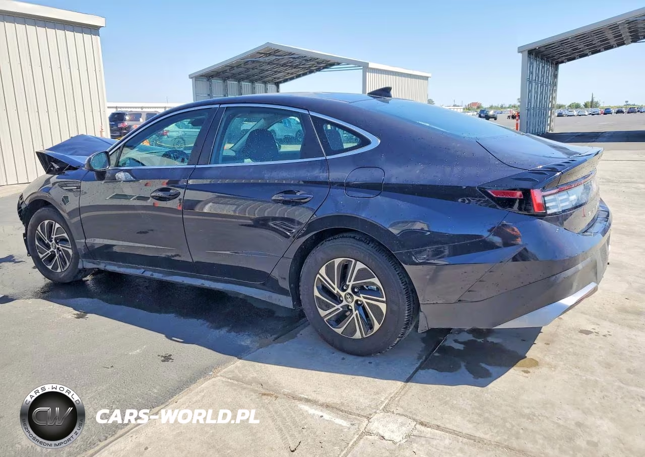 2026 Hyundai Sonata Hybrid Blue VIN:KMHL24JJ1TA143233 - 2