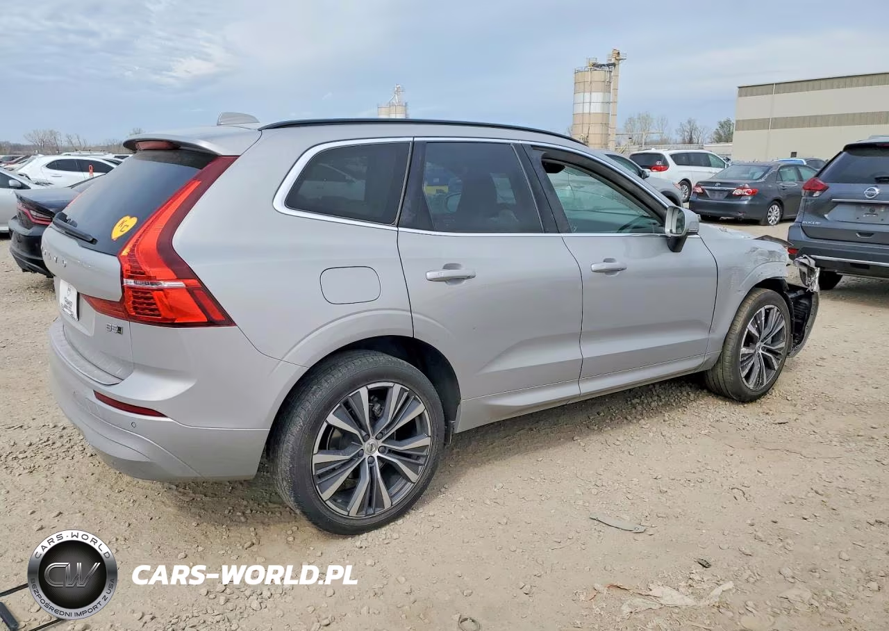 2022 Volvo Xc60 B5 Momentum VIN:YV4L12RK4N1064888 - 3