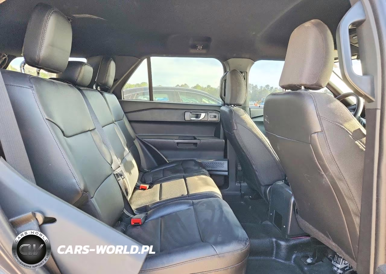 2023 Ford Explorer Police Interceptor VIN:1FM5K8AW7PNA03374 - 11